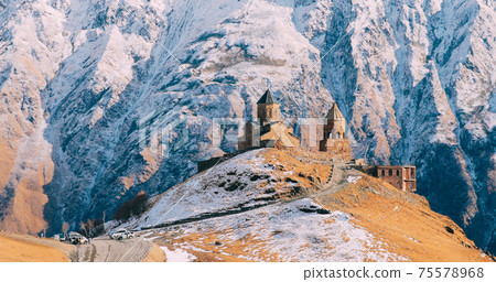 Stepantsminda, Gergeti, Georgia. Famous Gergeti Trinity Tsminda Stepantsminda, Gergeti, Georgia. Famous Gergeti Trinity Tsminda 75578968
