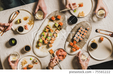 Family or friends having Japanese traditional 75581222