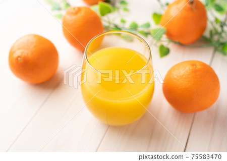 Orange juice  75583470