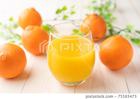 Orange juice  75583473