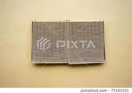 帶百葉窗的風景 帶百葉窗的風景 75583501