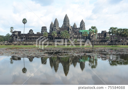 World Heritage Angkor Wat 75584088