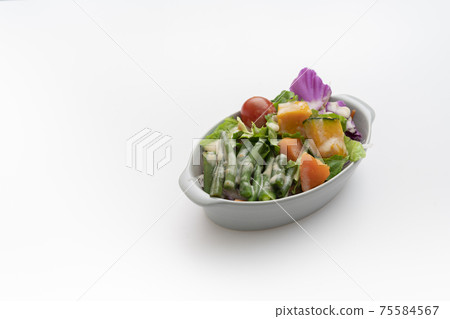 Bean salad with anchovy sauce Bean salad with anchovy sauce 75584567