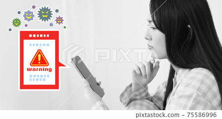由於智能手機感染了病毒而陷入困境的女性形象 75586996
