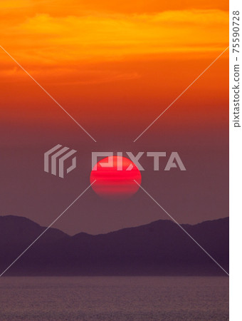 sunset sunset 75590728