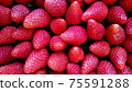 A photo with lots of strawberries 75591288