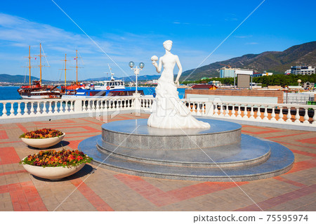 White Bride Sculpture in Gelendzhik White Bride Sculpture in Gelendzhik 75595974