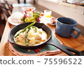 Chicken soft cream boiled restaurant Western food lunch cafe 75596522