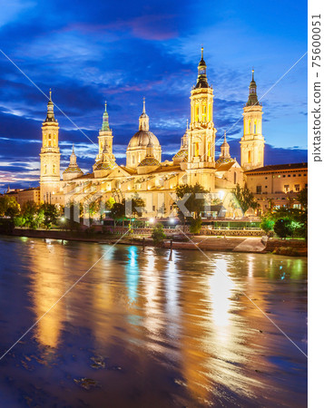 Cathedral Our Lady Pillar, Zaragoza Cathedral Our Lady Pillar, Zaragoza 75600051