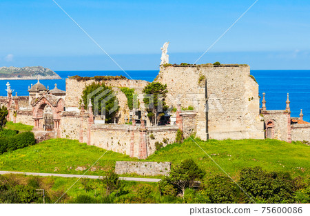 Old cemetery and church, Comillas Old cemetery and church, Comillas 75600086