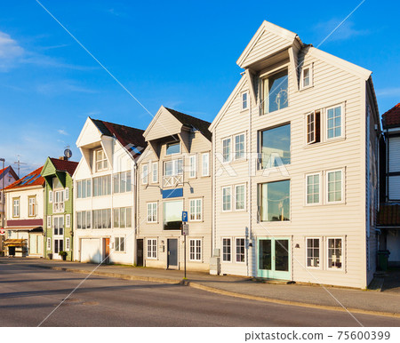 Wooden houses, Gamle Stavanger 75600399