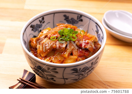 Pig kimchi bowl 75601788