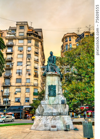 Monument to Mariano Moreno at Plaza del Congreso in Buenos Aires 75609555