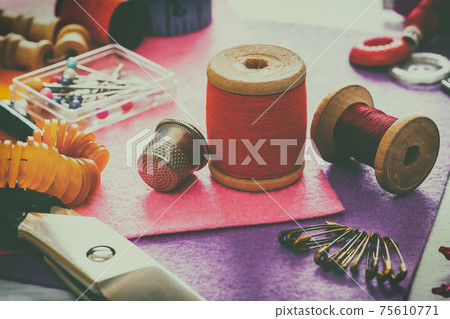 sewing thread sewing thread 75610771
