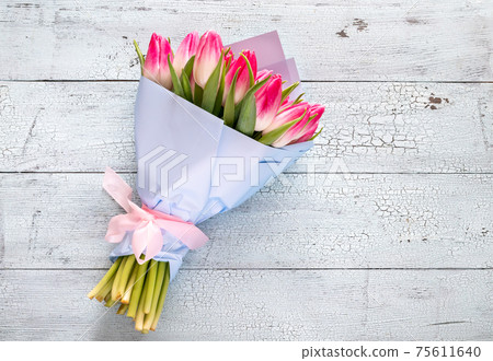 Bouquet of tulips Bouquet of tulips 75611640