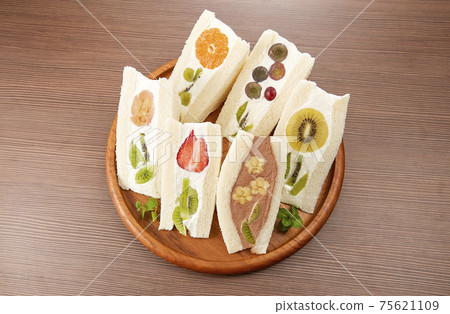 水果花三明治水果花三明治 75621109