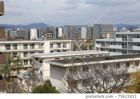 千里新城 75623851