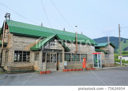 Ikutora Station / Horomai Station (Minamifurano Town, Hokkaido) Ikutora Station / Horomai Station (Minamifurano Town, Hokkaido) 75626934
