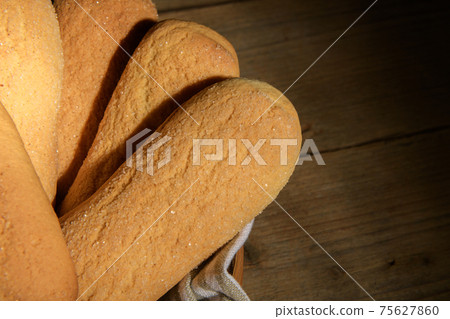 Freshly baked homemade italian crunchy cookies, made in Puglia Freshly baked homemade italian crunchy cookies, made in Puglia 75627860