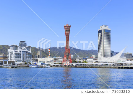 Kobe cityscape Kobe cityscape 75633210