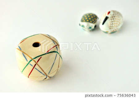 Tea utensils: Crane turtle incense burner and Temari incense burner Tea utensils: Crane turtle incense burner and Temari incense burner 75636043