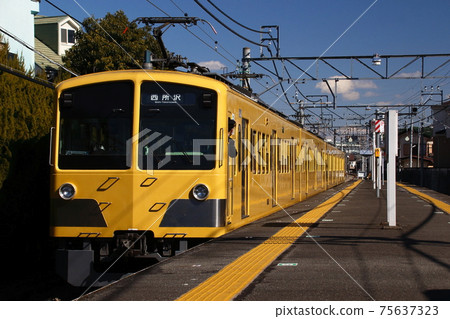 [SI] Seibu Sayama Line 101 series towing vehicle (Nishi-Tokorozawa ⇔ Seibu Stadium) 75637323