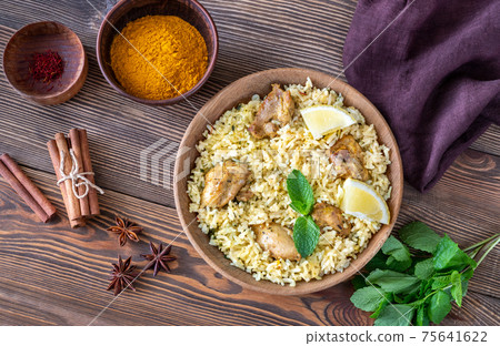 Bowl of biryani Bowl of biryani 75641622