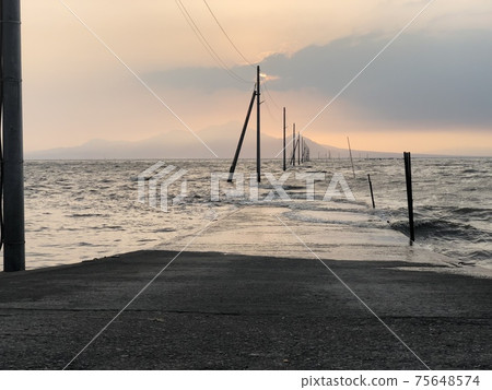 Hatota Sea Floor Road Hatota Sea Floor Road 75648574
