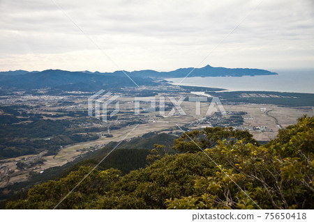 從金浦山看到的南九州市區和野馬半島 從金浦山看到的南九州市區和野馬半島 75650418