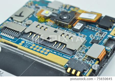 Disassembled of smartphone. Diagnostics and Repair. Disassembled of smartphone. Diagnostics and Repair. 75650645