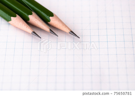 Project paper and HB pencil Project paper and HB pencil 75650781
