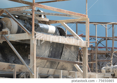 Image of crushed stone factory 75650865
