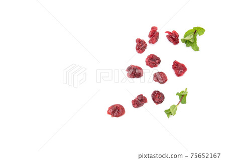 Dried cranberries isolated on white background. Healthy food concept 75652167