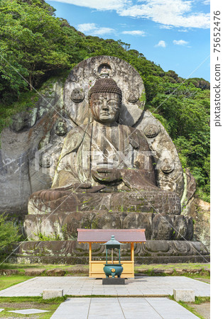 [千葉市野吉里山]日本最大的懸崖峭壁佛像是六里山大佛。 75652476