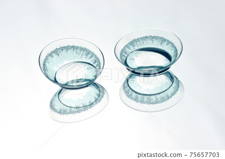 Colored contact lenses 75657703