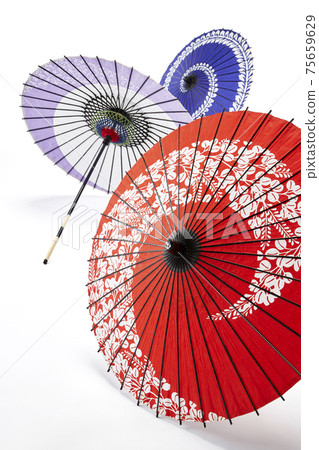 Japanese umbrella, paper umbrella, dance umbrella, white background 75659629