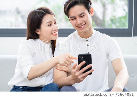 Couple at home Couple at home 75664051