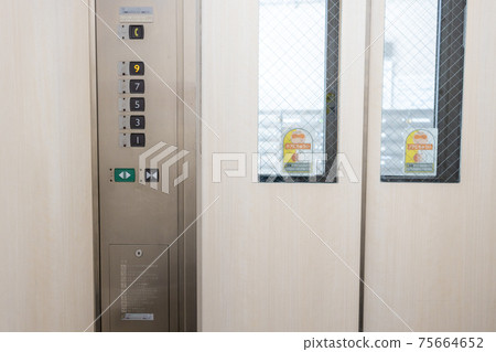 Elevator for high-rise rental housing 75664652