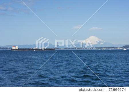 早春的浦賀海峽 早春的浦賀海峽 75664674