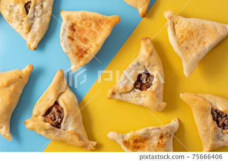 Traditional middle eastern fatayer Traditional middle eastern fatayer 75666406