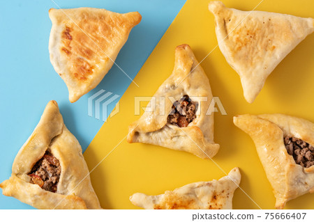 Traditional middle eastern fatayer Traditional middle eastern fatayer 75666407