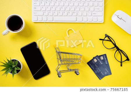 Credit card mobile phone online shopping computer Credit card purchase クレジットカード Credit card mobile phone online shopping computer Credit card purchase クレジットカード 75667185