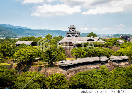 The Majestic Kumamoto Castle in Kyushu, Japan The Majestic Kumamoto Castle in Kyushu, Japan 75667804