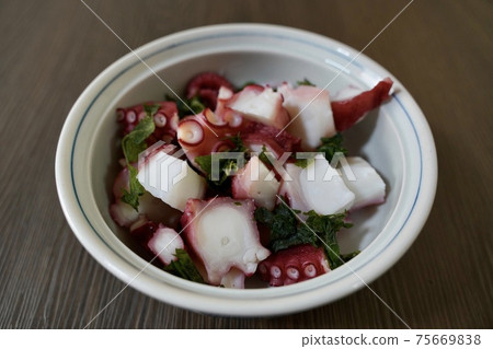 八達通生魚片 75669838