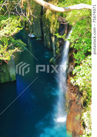 [Miyazaki Prefecture] Takachiho Gorge and Manai Waterfall 75674971