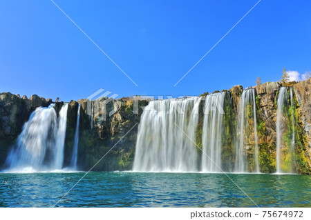 [Oita Prefecture] Harajiri Falls under fine weather 75674972
