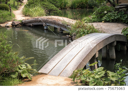 Scene at the Old Shukkeien Garden in Hiroshima, Japan Scene at the Old Shukkeien Garden in Hiroshima, Japan 75675063