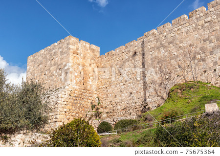 Jerusalem Old City Walls - Israel Jerusalem Old City Walls - Israel 75675364
