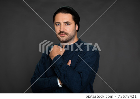 unshaven guy, insecure person, problem of choice, hesitation in decision concept unshaven guy, insecure person, problem of choice, hesitation in decision concept 75678421