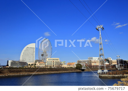 Yokohama Minato Mirai Cityscape Yokohama Cosmo World and World Porters 75679717